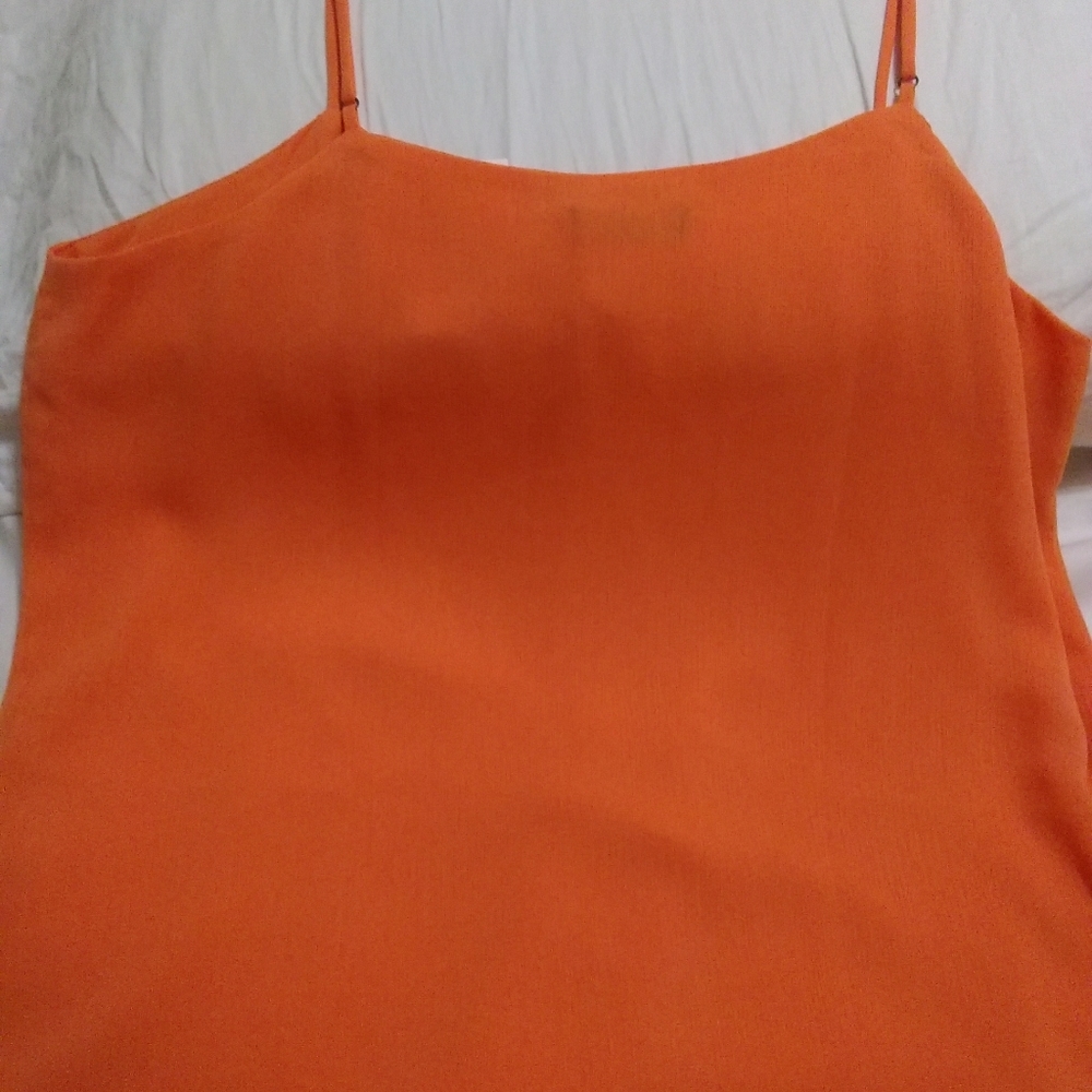 NWT orange sleeveless top by Jones & Company.